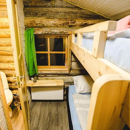 Iglu Szálloda 3*